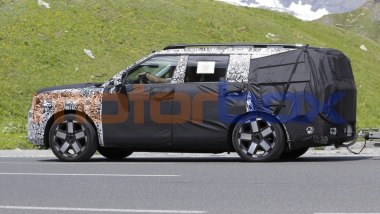 Hyundai Santa Fe: design Art of Steel, nuovi interni e motori aggiornati