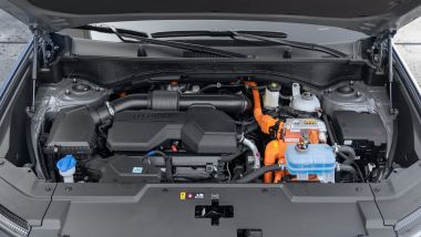 Hyundai Tucson e Santa Fe PHEV: i SUV montano un 4 cilindri di 1,6 litri benzina da 160 CV