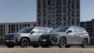 Hyundai Tucson e Santa Fe PHEV: prezzi adeguati e pi&ugrave; bassi di alcuni concorrenti