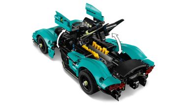 I pistoni del V12 ''stantuffano'' (foto: Lego.com)