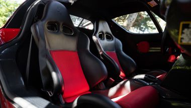 I sedili della Ferrari Enzo venduta all'asta