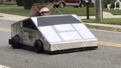Tesla Cybertruck: arriva la replica su base go-kart