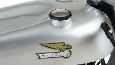 Il serbatoio della Ducati 125cc del 1965