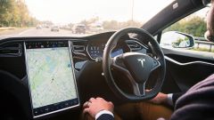 Tesla e la guida autonoma livello 5: le dichiarazioni di Musk