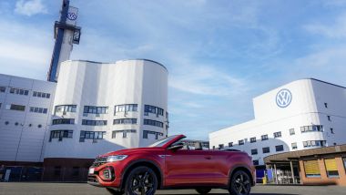 Il sito Volkswagen di Osnabruck, dove nasce VW T-Roc Cabrio