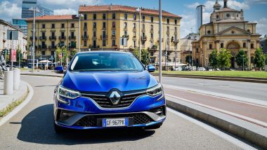 Il test della Renault Mégane E-Tech plug-in hybrid