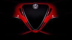 Alfa Romeo al lavoro su una supercar termica