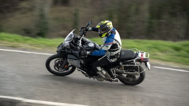 In sella all F 900 GS Adventure di BMW Motorrad