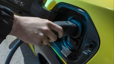 In UK il Fisco comincia a prendere di mira anche le EV