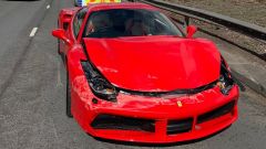 Foto incidente Ferrari 488 GTB usata