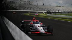Indy 500, Qualifica 1: Penske prenota la prima fila