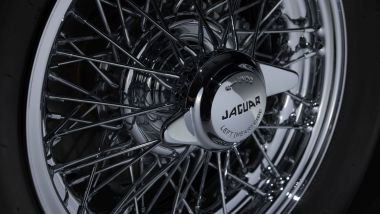 Jaguar E-Type ZP Collection: i cerchi con il coprimozzo Jaguar Classic