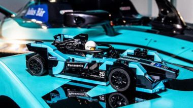 Jaguar Racing, la versione Lego della I-Type Gen2