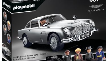 James Bond Aston Martin DB5 – Goldfinger Edition di Playmobil, la confezione coi personaggi