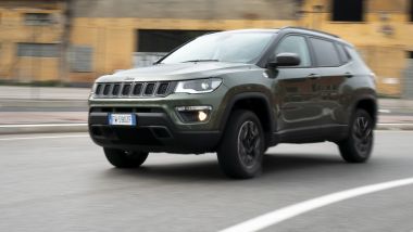 Jeep Compass: prezzi, dimensioni, motori e prova