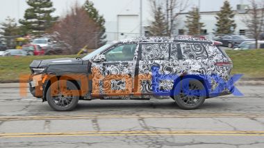 Jeep Grand Cherokee 2021: visuale laterale
