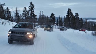 Jeep Renegade e Compass 4xe, a prova di inverno artico