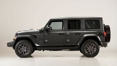 Jeep Wrangler 4xe plug-in: visuale laterale