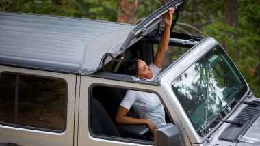 Jeep Wrangler con Sunride Flip Top