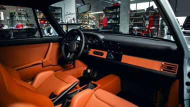 Kalmar 7-97 Turbo: interni sportivi con sedili Recaro rivestiti in pregiata pelle