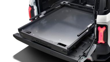 KGM Torres EVT: il piano di carico con portata fino a 530 kg