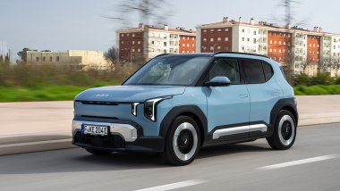 Kia EV2 Long Range e Kia Open Lab: il B-SUV elettrico offre comfort e piacere di guida