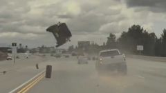 Kia Soul decolla in autostrada. Il video