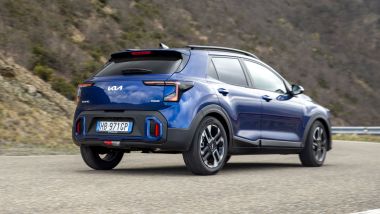 Kia Stonic 1.0 TGD-i 7 DCT GT Line: abbastanza agile in citt&agrave; e gradevole fuori dai centri urbani