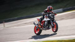 KTM 990 Duke R 2025: motore, potenza, peso, uscita, prezzo