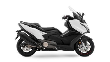 Kymco AK575 Premium 2025 vista laterale