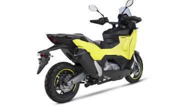 Kymco CV-R5, 3/4 posteriore