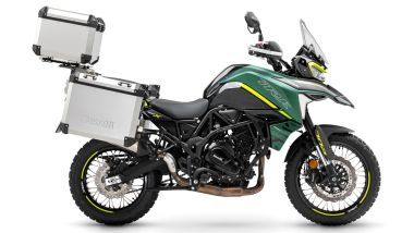 La Benelli TRK 702X con il tris di valigie in alluminio