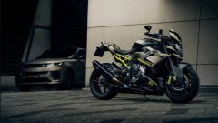 BMW M 1000 R SV vs M 1000 R: potenza, modifiche, prezzo