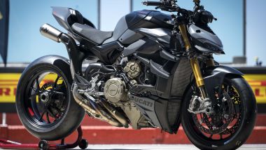 La Ducati Streetfigher V4 S con scarico Akrapovic