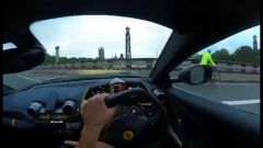 Ferrari 812 Superfast: video POV dell'incidente a Londra