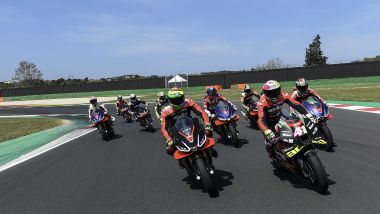 La festa Aprilia a Misano coi piloti MotoGP di oggi e ieri