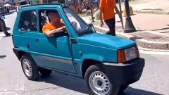 La Fiat Panda più sottile del mondo si guida davvero [VIDEO]