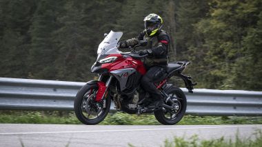 La nuova Ducati Multistrada V4 S 2025 durante il test