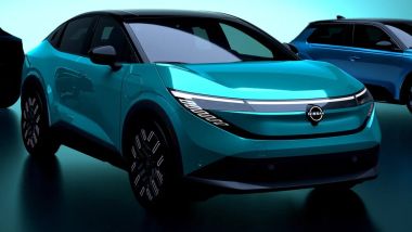 La nuova Nissan Leaf 2026 abbandona le forme da berlina per diventare un crossover 