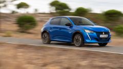 Peugeot: foto, auto elettriche al Salone Rétromobile