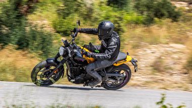 La prova della Royal Enfield Guerrilla 450