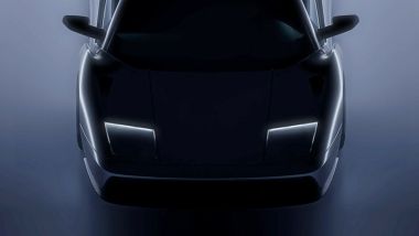 Lamborghini Diablo restomod by Eccentrica, il cofano anteriore