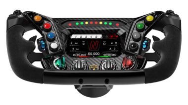 Lamborghini Essenza SCV12 Sim Racing Steering Wheel by Moza Racing, vista dal basso