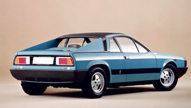 Lancia Beta Montecarlo: la coup&eacute; originale disegnata da Pininfarina nel 1975