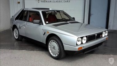 Lancia Delta S4 Stradale: vista 3/4 anteriore