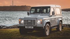 Da Land Rover Classic, Defender Works V8 Islay Edition: il prezzo