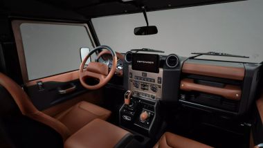 Land Rover Defender V8 Classic OCTA: tutta l'eleganza e la concretezza dell'abitacolo