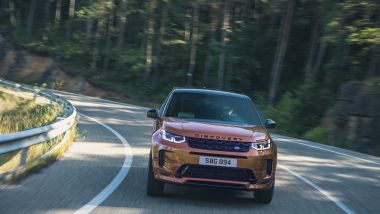 Land Rover Discovery 2020: il frontale