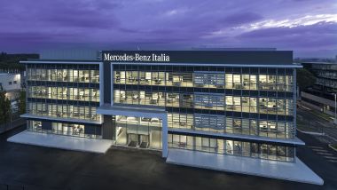 L'attuale sede di Mercedes-Benz Italia