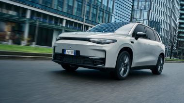 Le cinesi: Leapmotor C10 REEV &egrave; un SUV con motore range extender